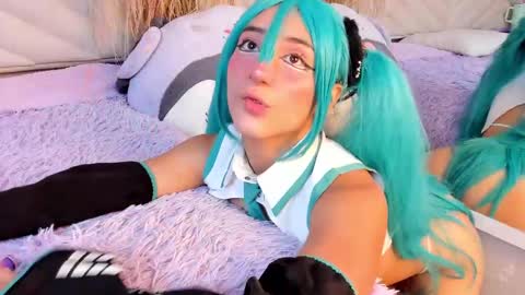   online show from February 26, 2025, 12:14 pm