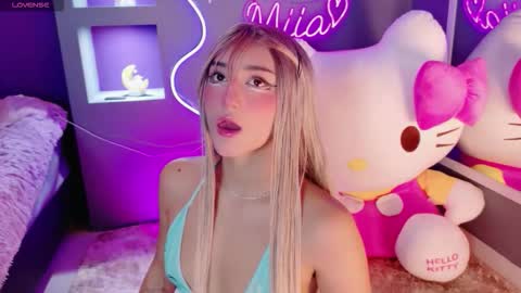 Snapshot of miia__baker chatting on March 13, 2026, 12:12 pm online show from March 13, 2026, 12:12 pm