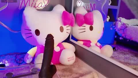 Snapshot of miia__baker chatting on April 14, 2026, 12:11 pm online show from April 14, 2026, 12:11 pm