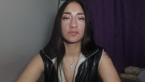 Snapshot of miia__strog chatting on September 26, 2025, 7:51 pm Mmia strog online show from September 26, 2025, 7:51 pm