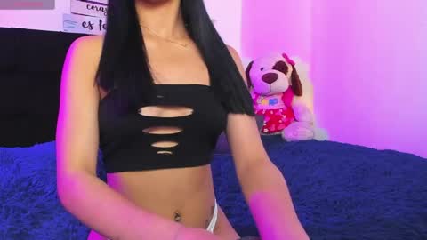 Miia Coolins  online show from April 29, 2026, 5:30 pm