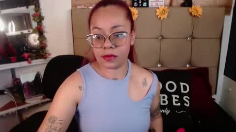 miia online show from November 5, 2025, 9:04 pm