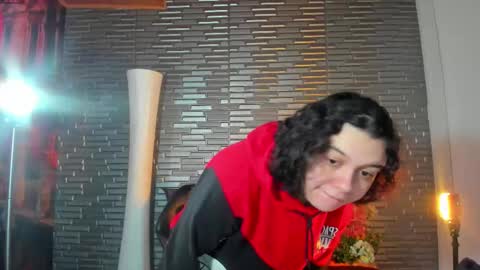 Snapshot of miia_zarate chatting on November 1, 2025, 9:06 pm Ma - online show from November 1, 2025, 9:06 pm