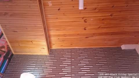 Snapshot of miia_zarate chatting on November 23, 2025, 9:31 am Ma - online show from November 23, 2025, 9:31 am