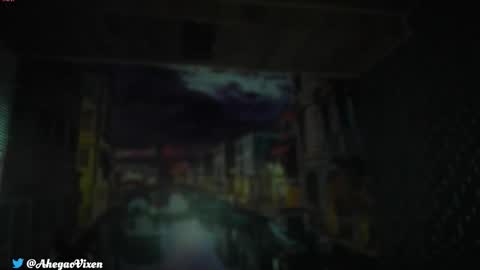 Snapshot of miia_zarate chatting on December 15, 2025, 9:08 pm Ma - online show from December 15, 2025, 9:08 pm