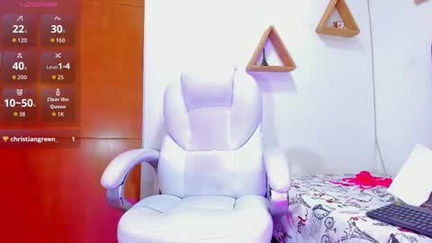 Snapshot of miiarod chatting on October 18, 2025, 6:30 pm mia sofia online show from October 18, 2025, 6:30 pm