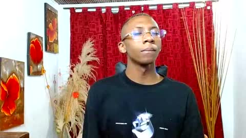 Snapshot of miilo18 chatting on February 17, 2026, 9:21 pm milo online show from February 17, 2026, 9:21 pm