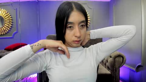 miilu  online show from December 11, 2024, 3:13 am