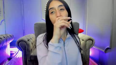 miilu  online show from January 14, 2025, 6:34 am