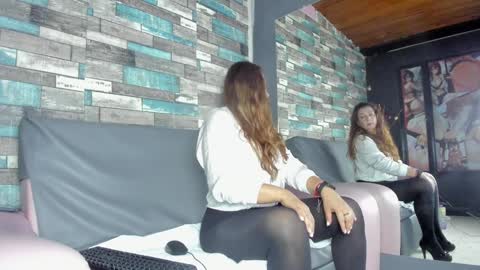 miiss_evaa online show from January 24, 2025, 11:48 am