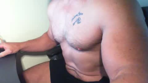 Snapshot of mik_meadows chatting on May 30, 2026, 8:00 am mik_meadows online show from May 30, 2026, 8:00 am