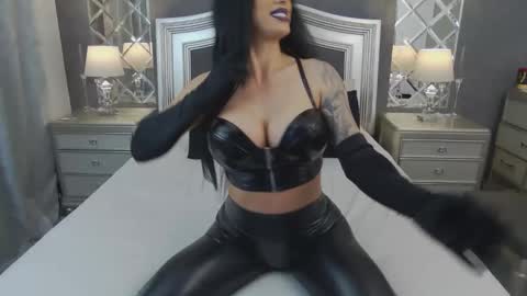 Snapshot of mikaelajensen chatting on March 28, 2026, 4:01 am Mikaela online show from March 28, 2026, 4:01 am