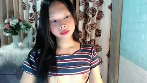 Mikay online show from March 11, 2026, 3:23 am