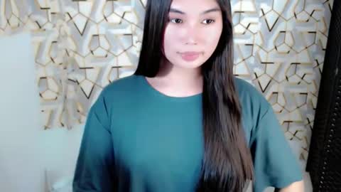 Kyla online show from October 18, 2025, 2:36 am