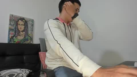 mike3xxx online show from October 25, 2025, 3:03 am