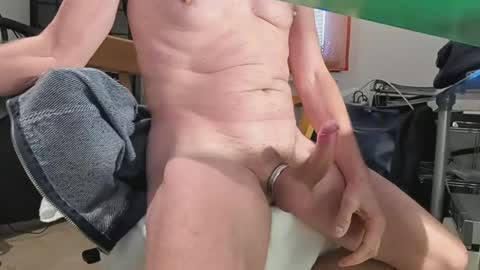 mike4playhot online show from October 20, 2025, 2:06 pm