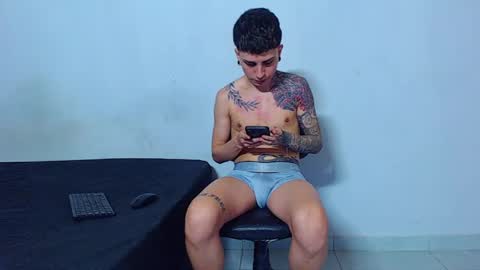 Mike IMDEPENDIENT MODEL online show from May 22, 2026, 1:46 am