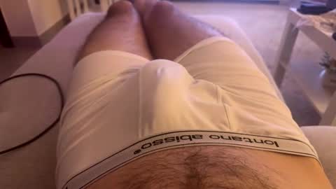 Snapshot of mike860947 chatting on December 14, 2025, 9:30 pm mike860947 online show from December 14, 2025, 9:30 pm