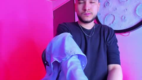 Mike  online show from April 7, 2026, 11:54 am