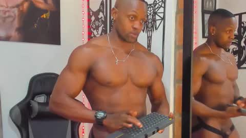 Snapshot of mike_kilian1 chatting on October 22, 2025, 2:28 pm mike kilian1 online show from October 22, 2025, 2:28 pm