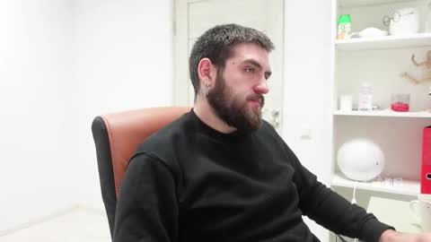 MIKE PLATANO online show from November 27, 2025, 9:06 pm