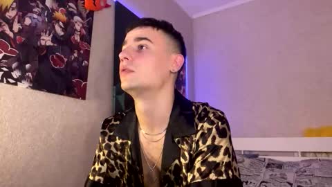 Snapshot of mike_severi chatting on November 15, 2025, 12:45 pm Mike online show from November 15, 2025, 12:45 pm