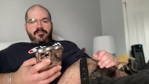 Snapshot of mikeatron2000 chatting on December 24, 2024, 10:06 pm mikeatron2000 online show from December 24, 2024, 10:06 pm