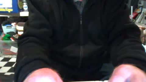 Snapshot of mikeb3200 chatting on February 28, 2025, 4:43 am mikeb3200 online show from February 28, 2025, 4:43 am