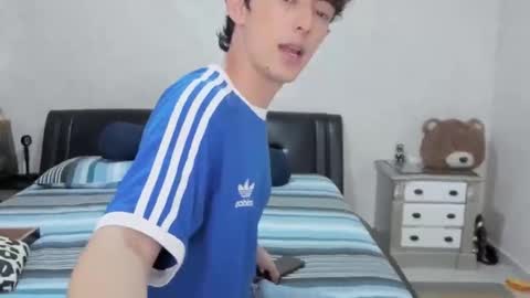 Snapshot of mikebelf4 chatting on February 12, 2026, 8:59 pm Mikebelf4 online show from February 12, 2026, 8:59 pm