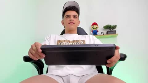 Mike Cooper online show from January 14, 2026, 2:28 am