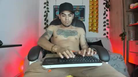 mikee_scooth online show from January 12, 2025, 10:12 pm