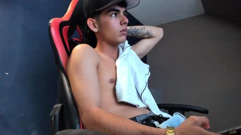 Mike online show from April 1, 2026, 11:46 pm