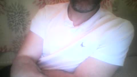 Snapshot of mikehockishuge9 chatting on June 9, 2026, 10:21 pm mikehockishuge9 online show from June 9, 2026, 10:21 pm