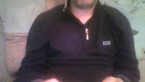 Snapshot of mikehockishuge9 chatting on July 1, 2026, 10:20 pm mikehockishuge9 online show from July 1, 2026, 10:20 pm