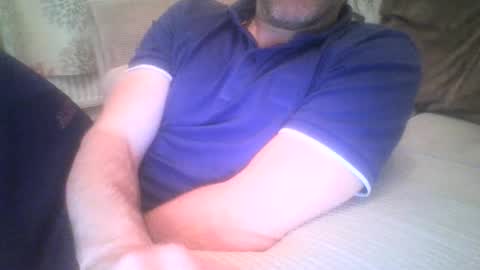 Snapshot of mikehockishuge9 chatting on July 22, 2026, 10:12 pm mikehockishuge9 online show from July 22, 2026, 10:12 pm