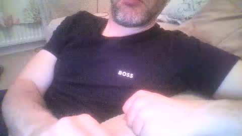 Snapshot of mikehockishuge9 chatting on July 28, 2026, 10:20 pm mikehockishuge9 online show from July 28, 2026, 10:20 pm