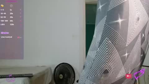 Snapshot of mikejaybr chatting on February 17, 2026, 10:16 pm Mike Jay online show from February 17, 2026, 10:16 pm