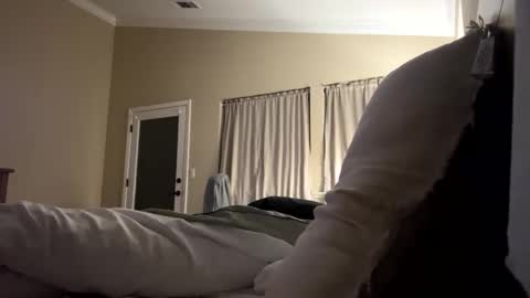 Snapshot of mikemoto84707 chatting on February 13, 2026, 5:36 am Mike online show from February 13, 2026, 5:36 am