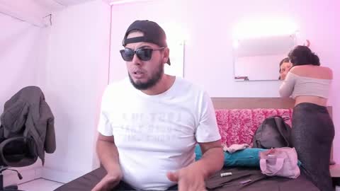 mike y gaby online show from January 13, 2026, 1:05 pm