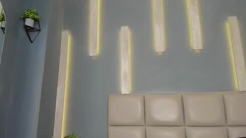 Snapshot of mikepark_ chatting on October 24, 2025, 10:55 am MIKE PARK online show from October 24, 2025, 10:55 am