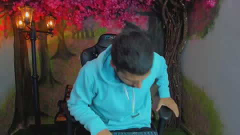 Snapshot of mikepark_ chatting on November 6, 2025, 11:00 am MIKE PARK online show from November 6, 2025, 11:00 am