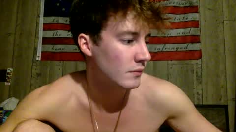 Snapshot of mikeyfoxx6 chatting on January 6, 2026, 3:32 am MIkey online show from January 6, 2026, 3:32 am