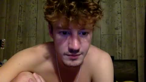 Snapshot of mikeyfoxx6 chatting on January 15, 2026, 4:06 am MIkey online show from January 15, 2026, 4:06 am