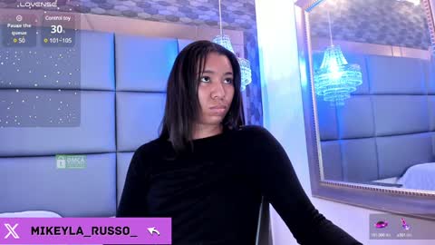 Snapshot of mikeyla_russo_ chatting on January 30, 2025, 9:25 pm Mikeyla online show from January 30, 2025, 9:25 pm