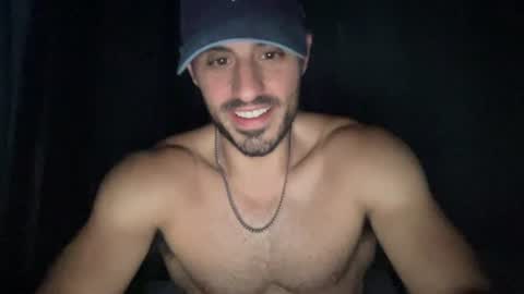 Snapshot of mikeyy2727 chatting on July 19, 2026, 12:58 am mikeyy2727 online show from July 19, 2026, 12:58 am