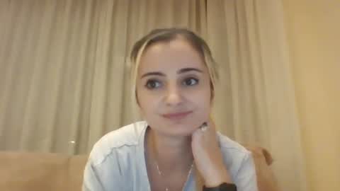 Snapshot of miki234809581 chatting on November 3, 2025, 9:05 pm miki234809581 online show from November 3, 2025, 9:05 pm