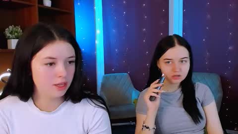 Snapshot of miki_ti chatting on February 9, 2026, 6:17 am miki_ti online show from February 9, 2026, 6:17 am