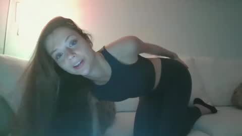 Snapshot of mikky50 chatting on January 20, 2025, 8:50 pm Maaike online show from January 20, 2025, 8:50 pm
