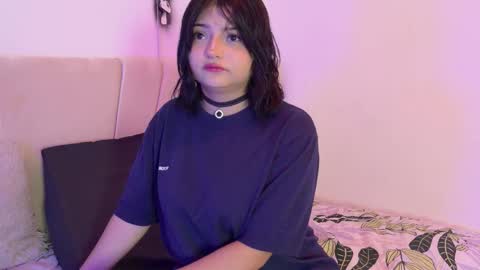 Snapshot of mikoto_urab chatting on November 11, 2025, 7:36 pm Mikoto Urb online show from November 11, 2025, 7:36 pm