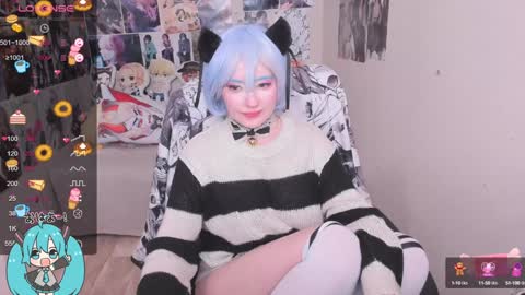 Miku online show from December 2, 2024, 2:42 am